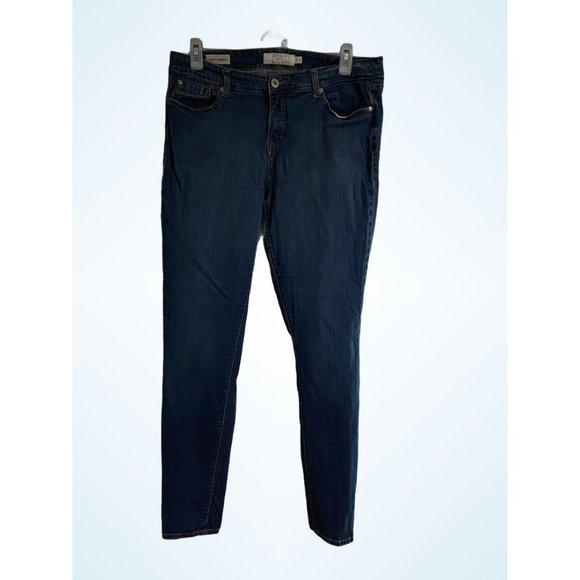 torrid Denim - Torrid Curvy Skinny Blue Jeans 16 Tall